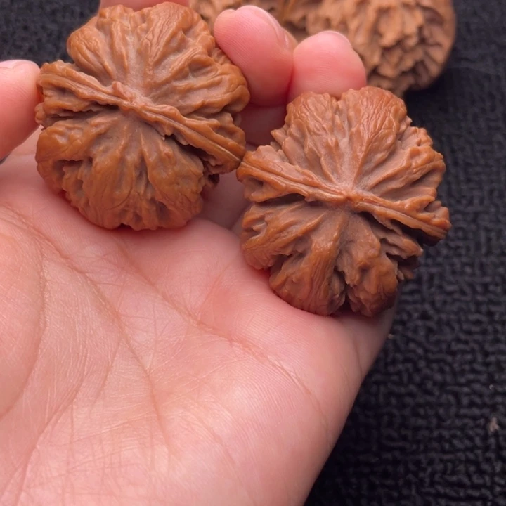吊坠文玩核桃精品文玩核桃9