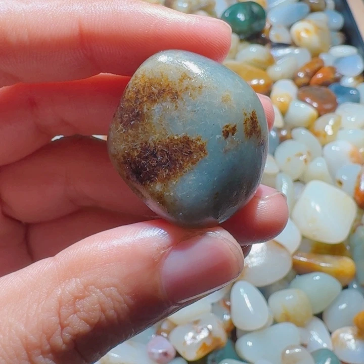 和田玉未镶嵌挂件25克