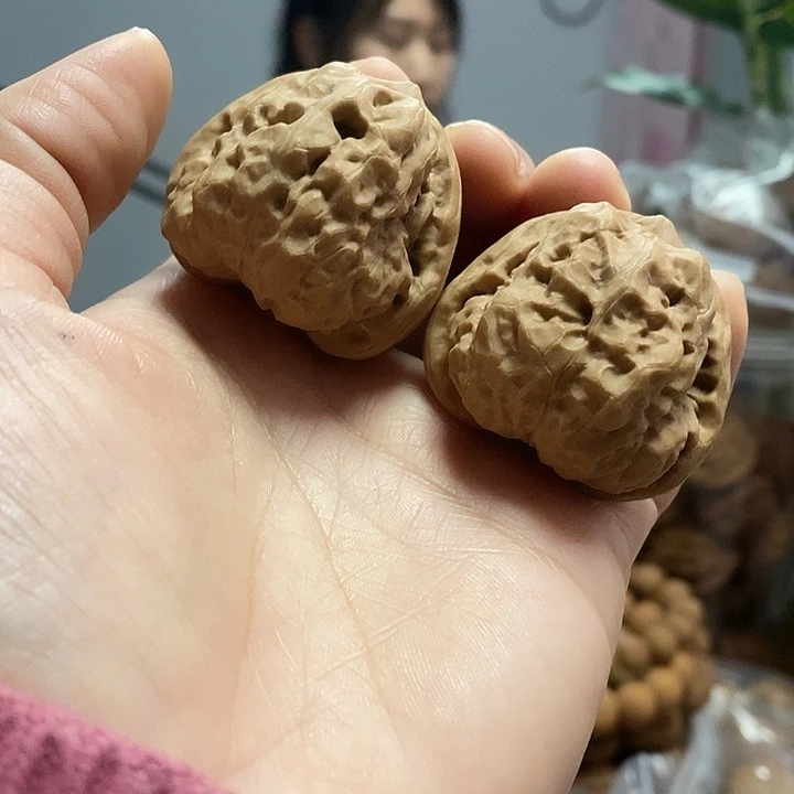 文玩核桃把件40.5蛤蟆头红皮