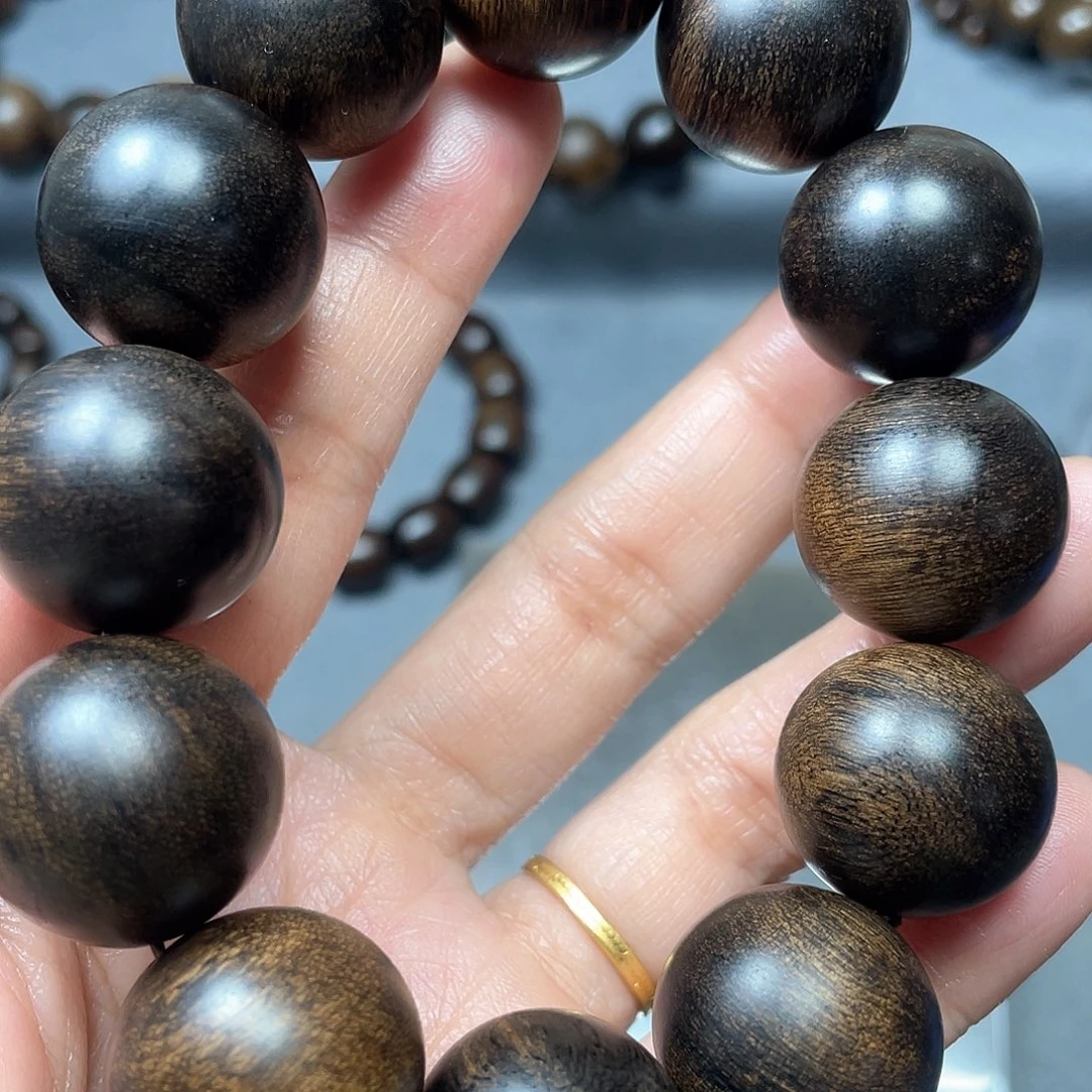 沉香手串白棋瘤疤2.0