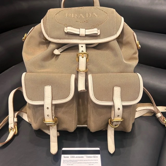 95新 Prada/普拉达 Prada 普拉达 双肩包咖色帆布