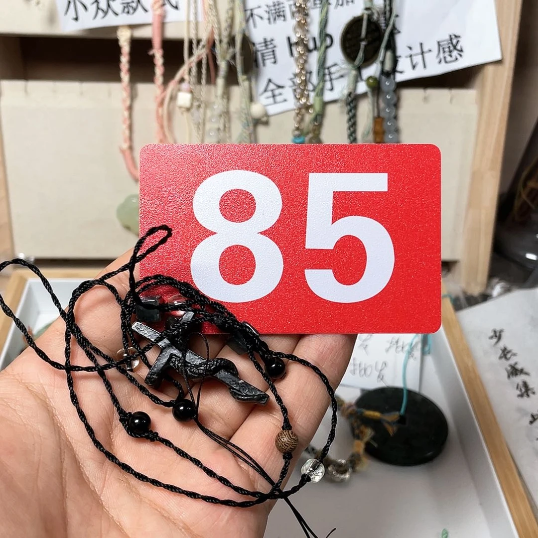 蛇纹石玉颈饰合金么***沃