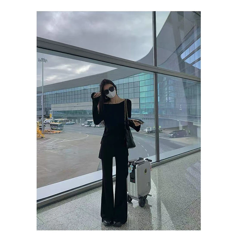 秋季网红穿搭设计款高级修身显瘦时尚长款上衣休闲宽松百搭长裤女