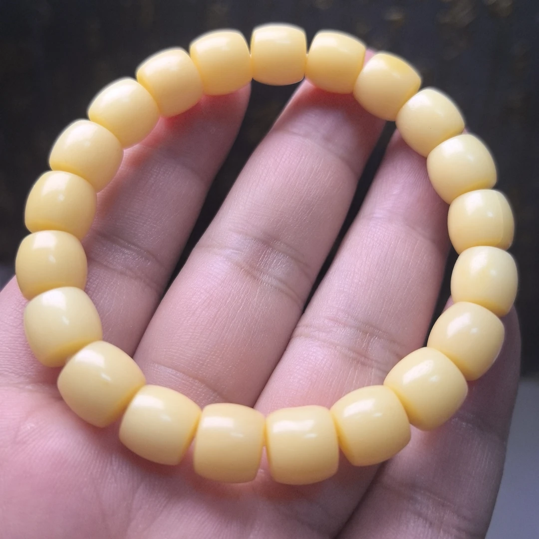 ZZ11猛犸猛犸秋臭臭的10*9手串