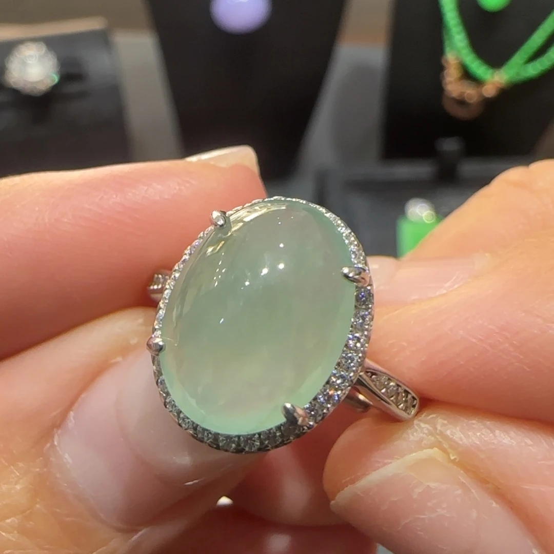 翡翠未镶嵌颈饰蛋面卡12买断不退