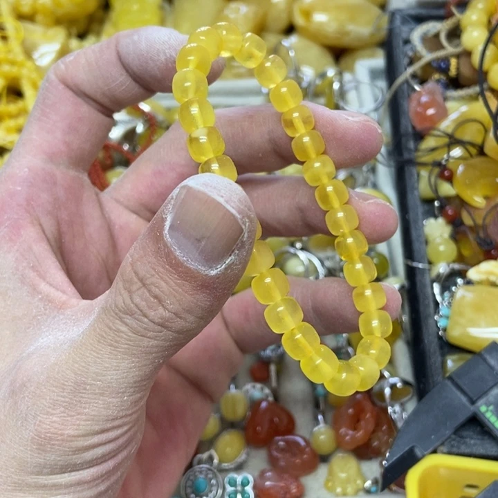 未镶嵌蜜蜡裸石多样性发货