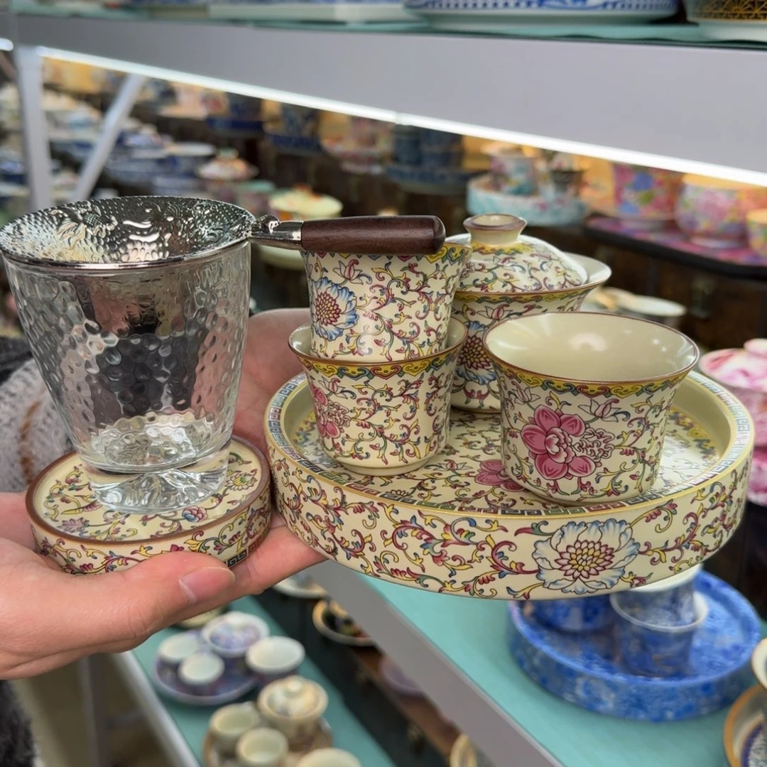 祝我们成为更好的人