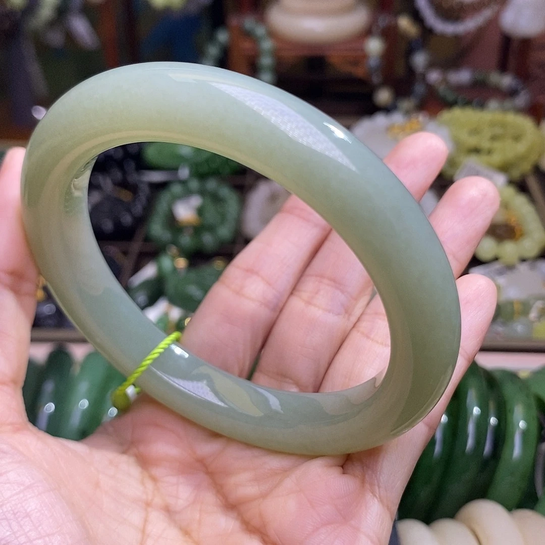 和田玉未镶嵌颈饰60.2 且末蓝脂膏级手镯天花板