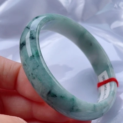 翡翠手镯未镶嵌正59.6