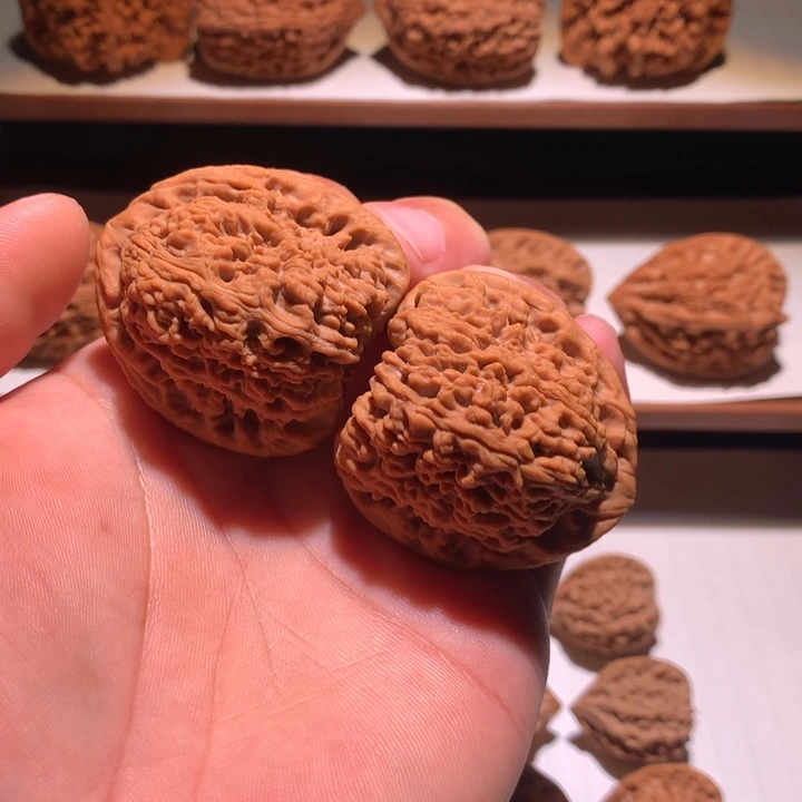 吊坠文玩核桃南疆