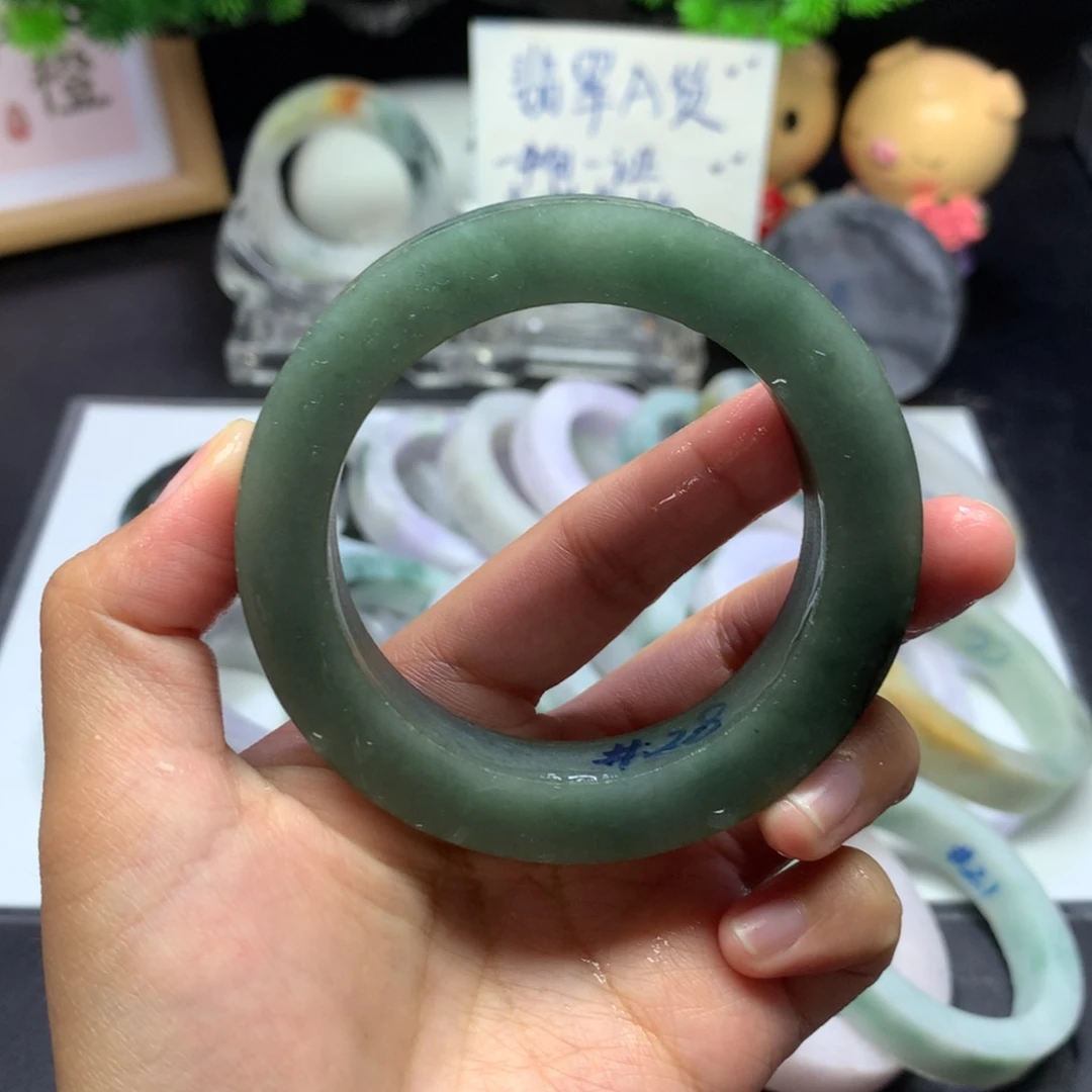 【闪购商品】定制翡翠手镯未镶嵌
