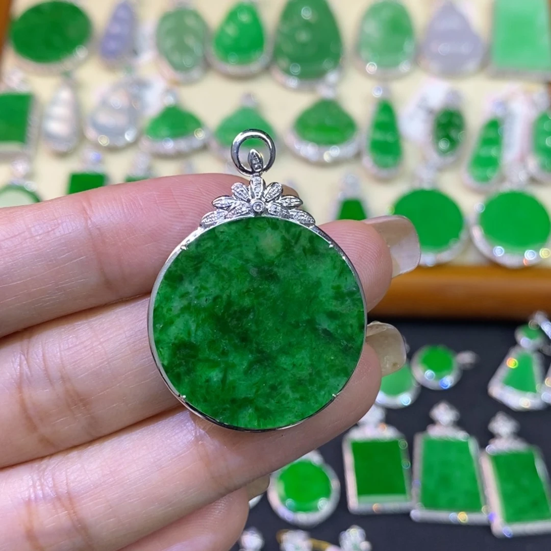 翡翠吊坠(不含链)18K金镶嵌吊坠