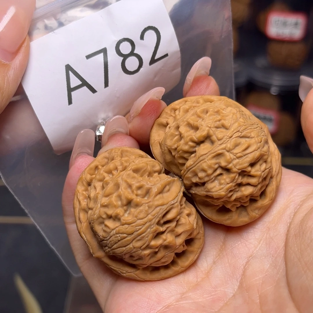 吊坠文玩核桃全品满天星42.8