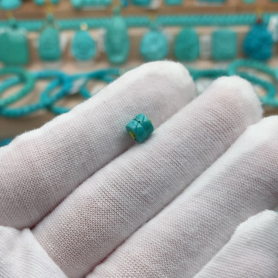 绿松石未镶嵌珠宝奇石6mm