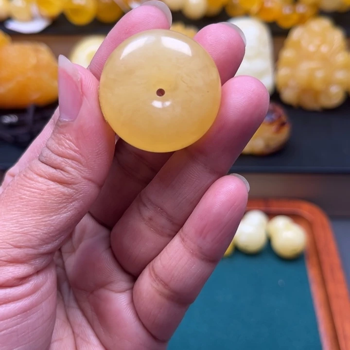 琥珀未镶嵌珠宝奇石M21号妖花扣子微瑕