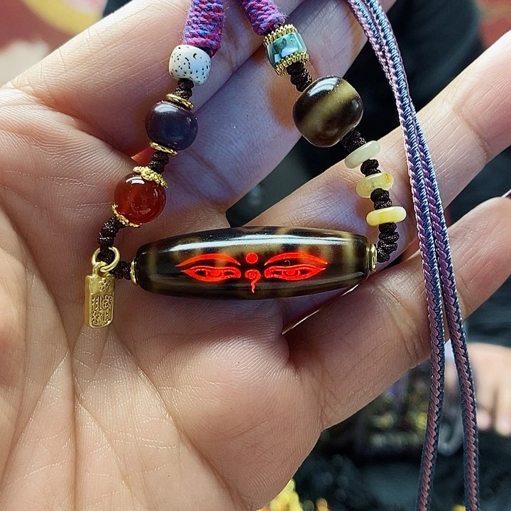 玛瑙/玉髓颈饰合金