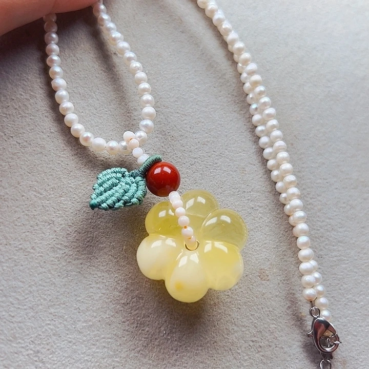 蜜蜡未镶嵌颈饰白蜡小花花