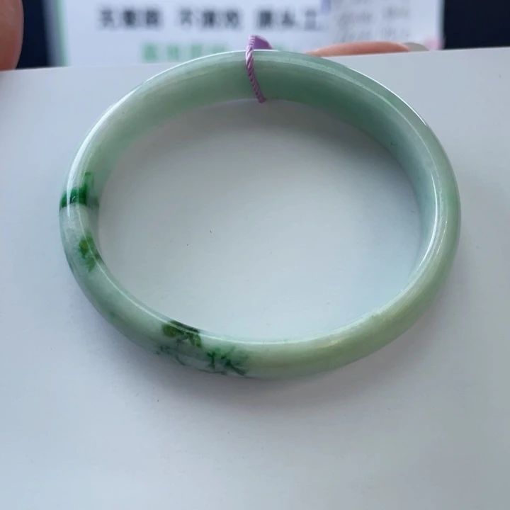 翡翠未镶嵌手镯56