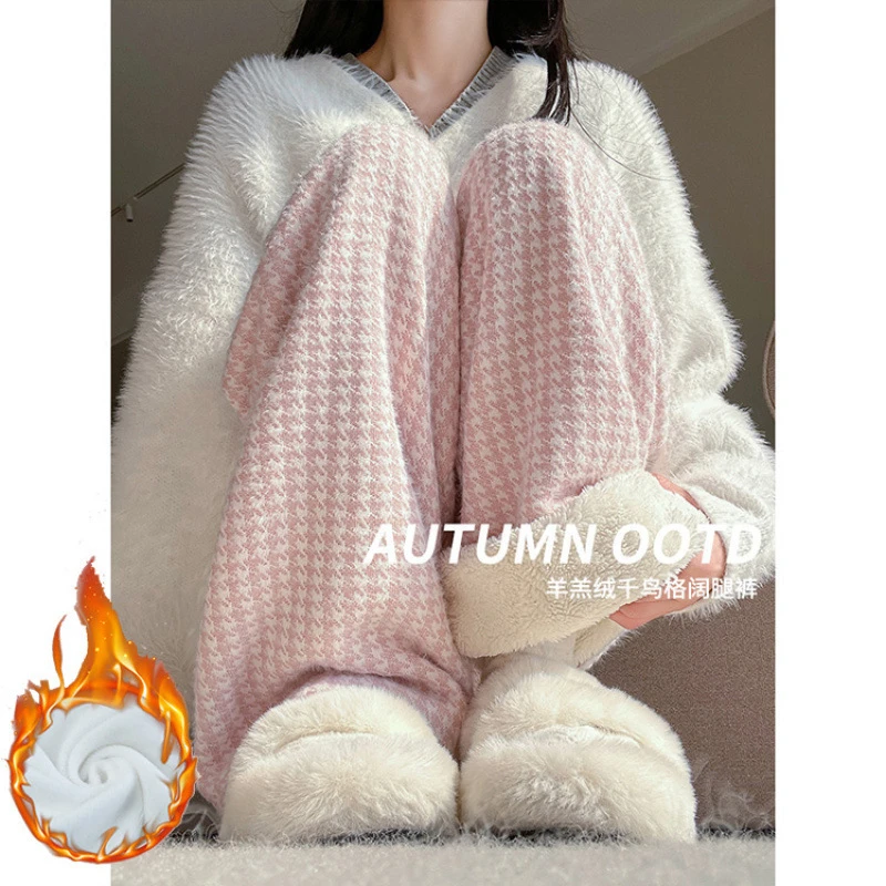 千鸟格加绒阔腿裤女冬季2025年新款加厚垂感直筒裤羊羔绒保暖格子