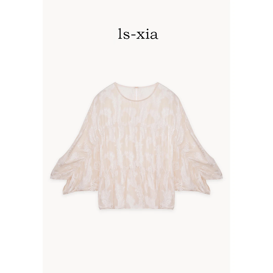 【云影浮光】白色气质设计感勾花长袖系带时尚宽松小衫