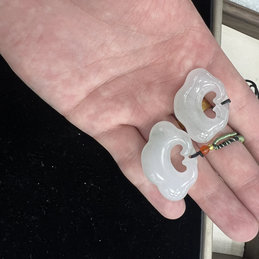 天山翠薇翠祥云锁挂件35/25/10mm多样性发货拍一发一