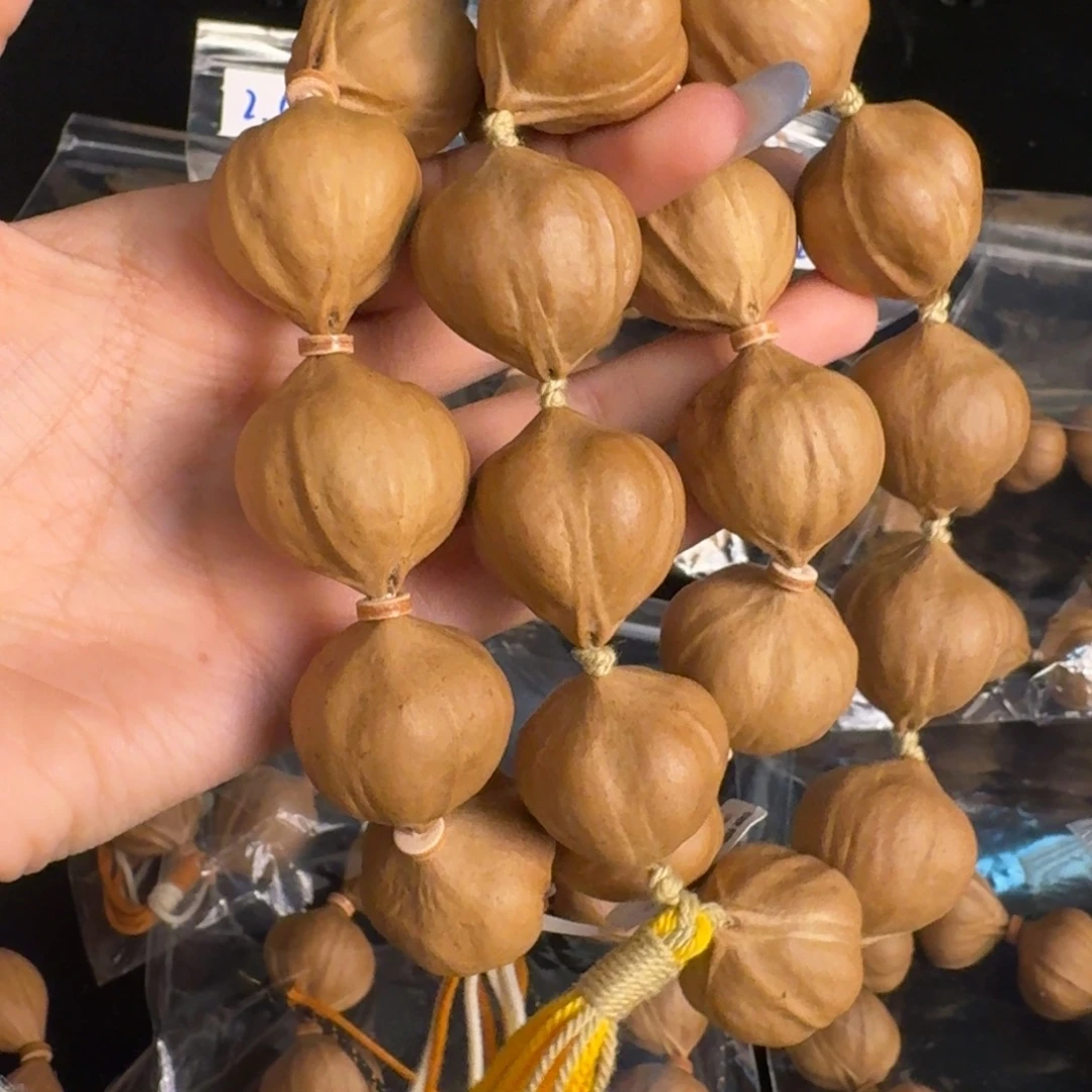 浮***尘橄榄核吊坠橄榄素核2.62.6