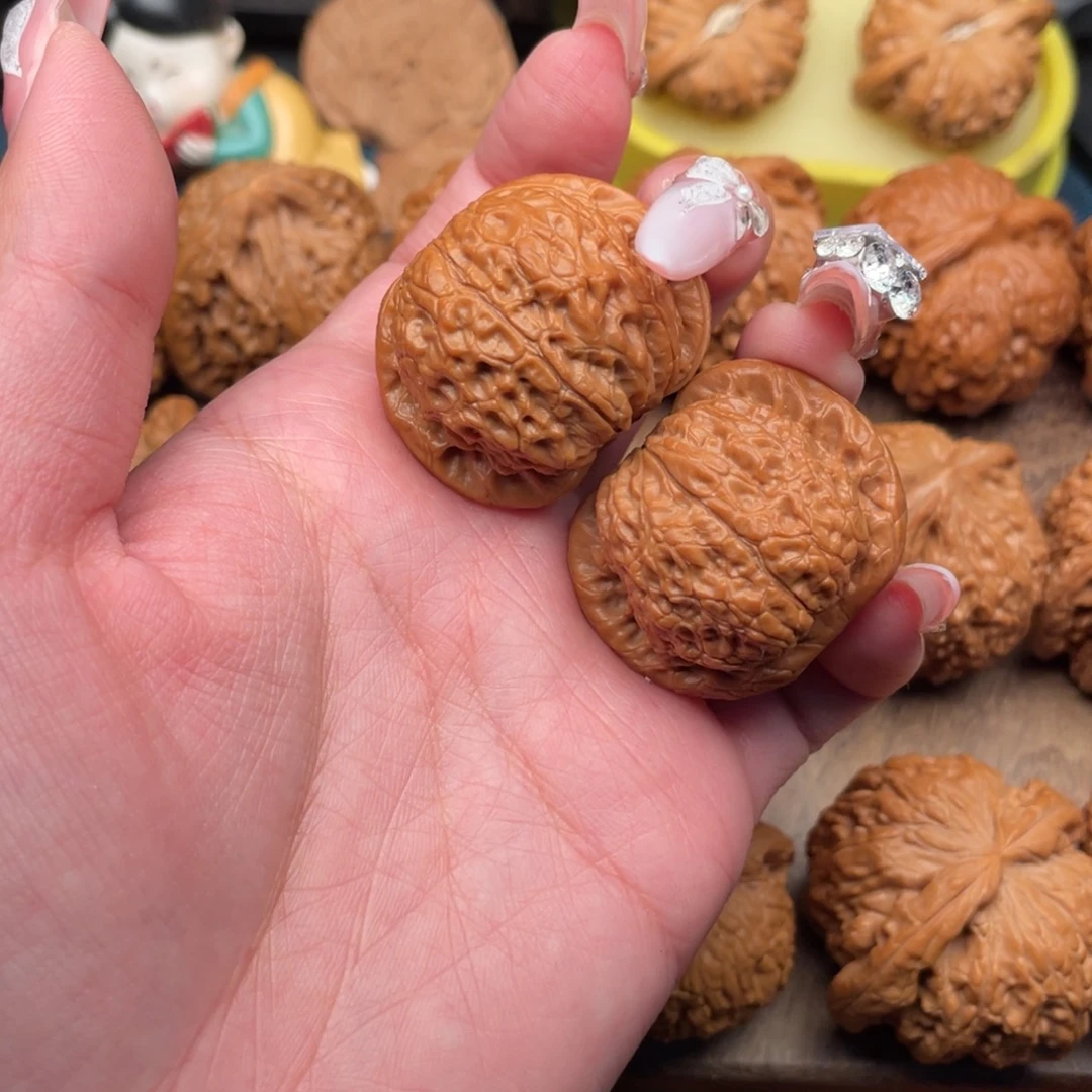 周***沫把件文玩核桃全品血麒麟36