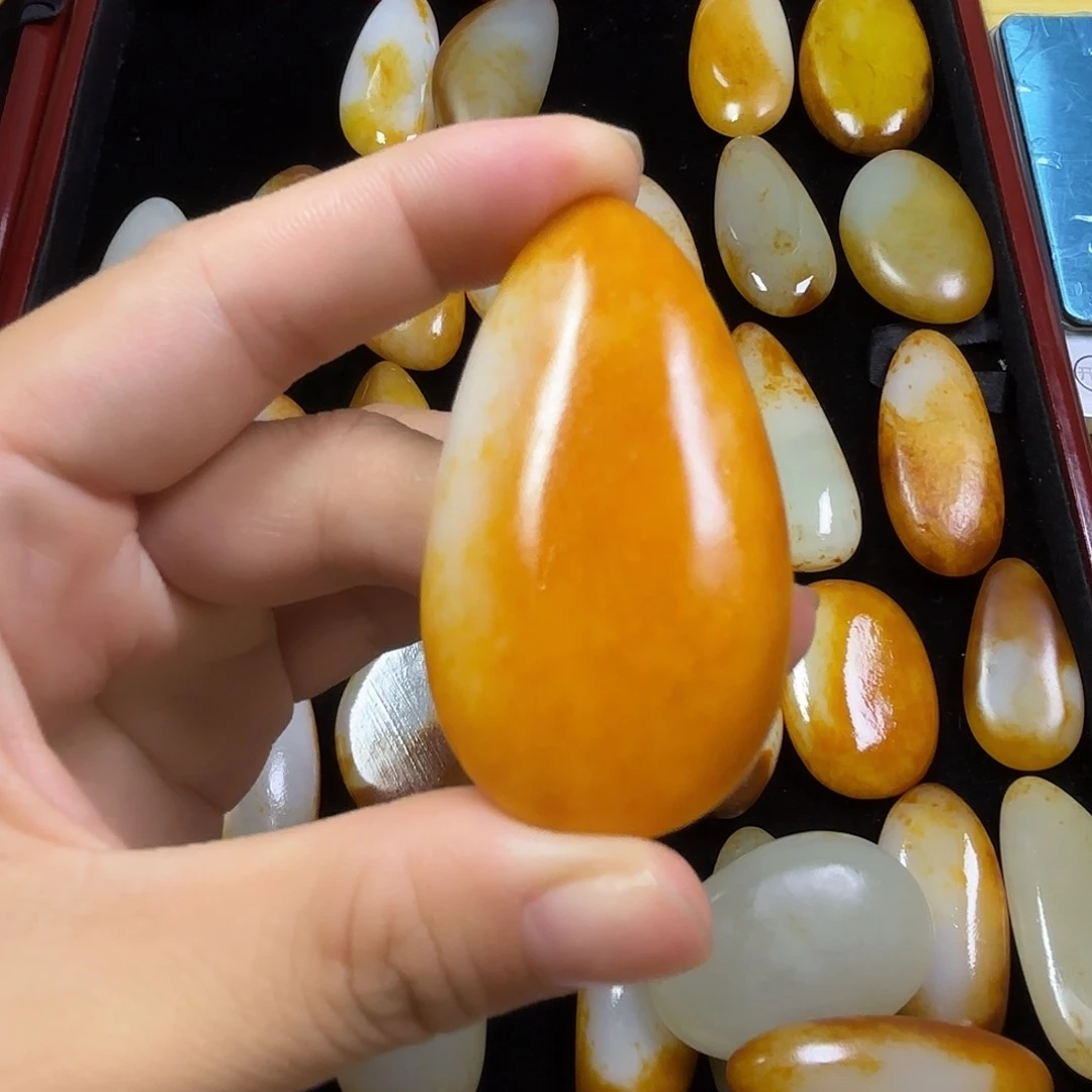 和田玉未镶嵌颈饰神****平