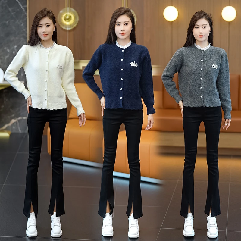 别致木耳边毛衣外套女秋季2025新款蕾丝拼接圆领短款针织减龄开衫