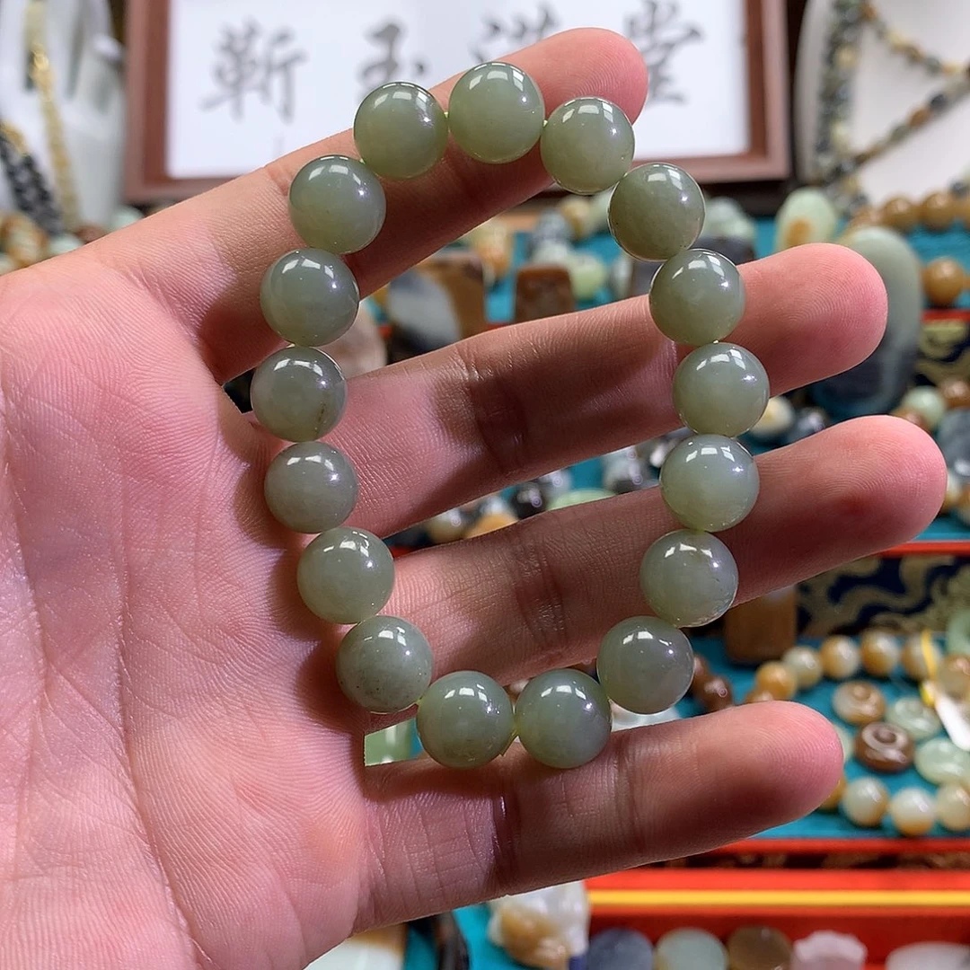 和田玉（糖玉）未镶嵌手链