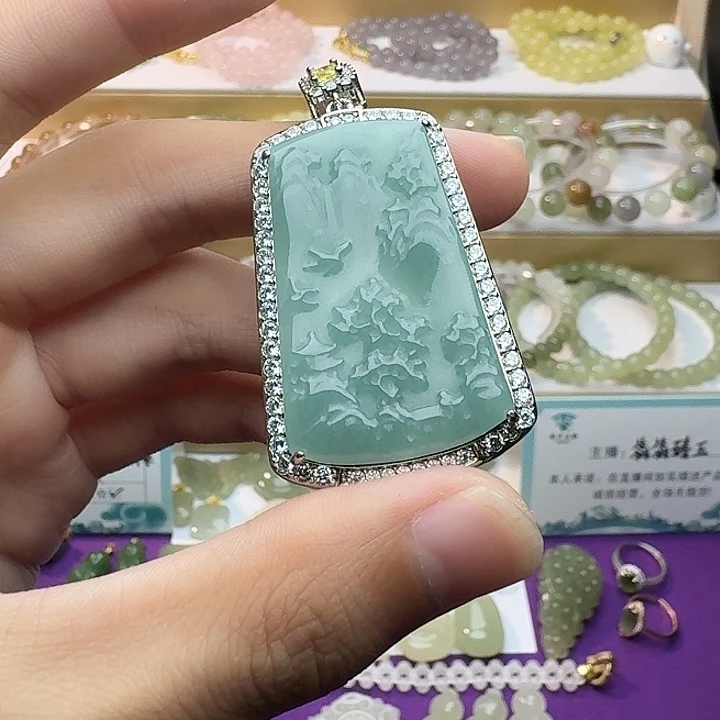 人***心颈饰未镶嵌翡翠未镶嵌翡翠