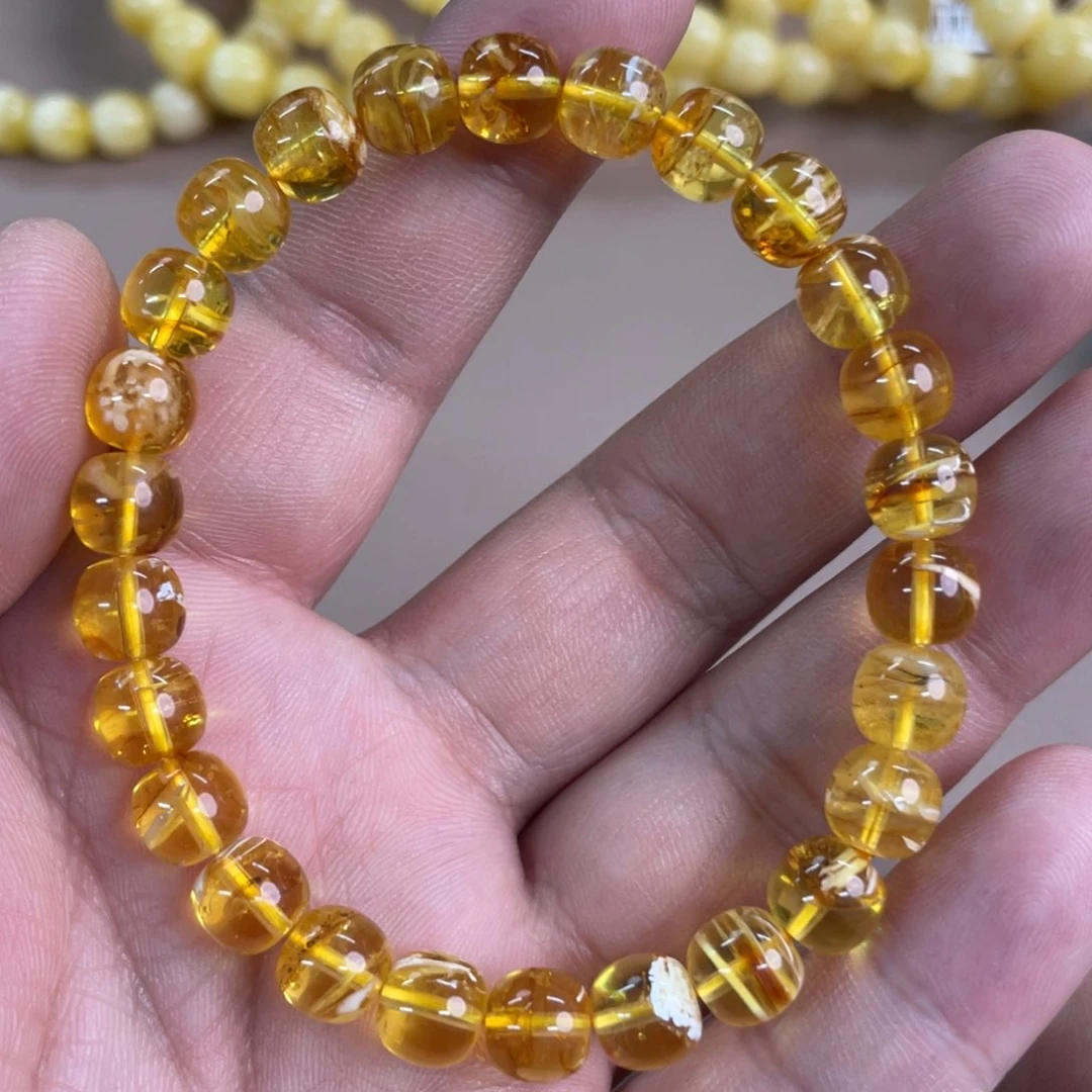 琥珀裸石未镶嵌118000000000