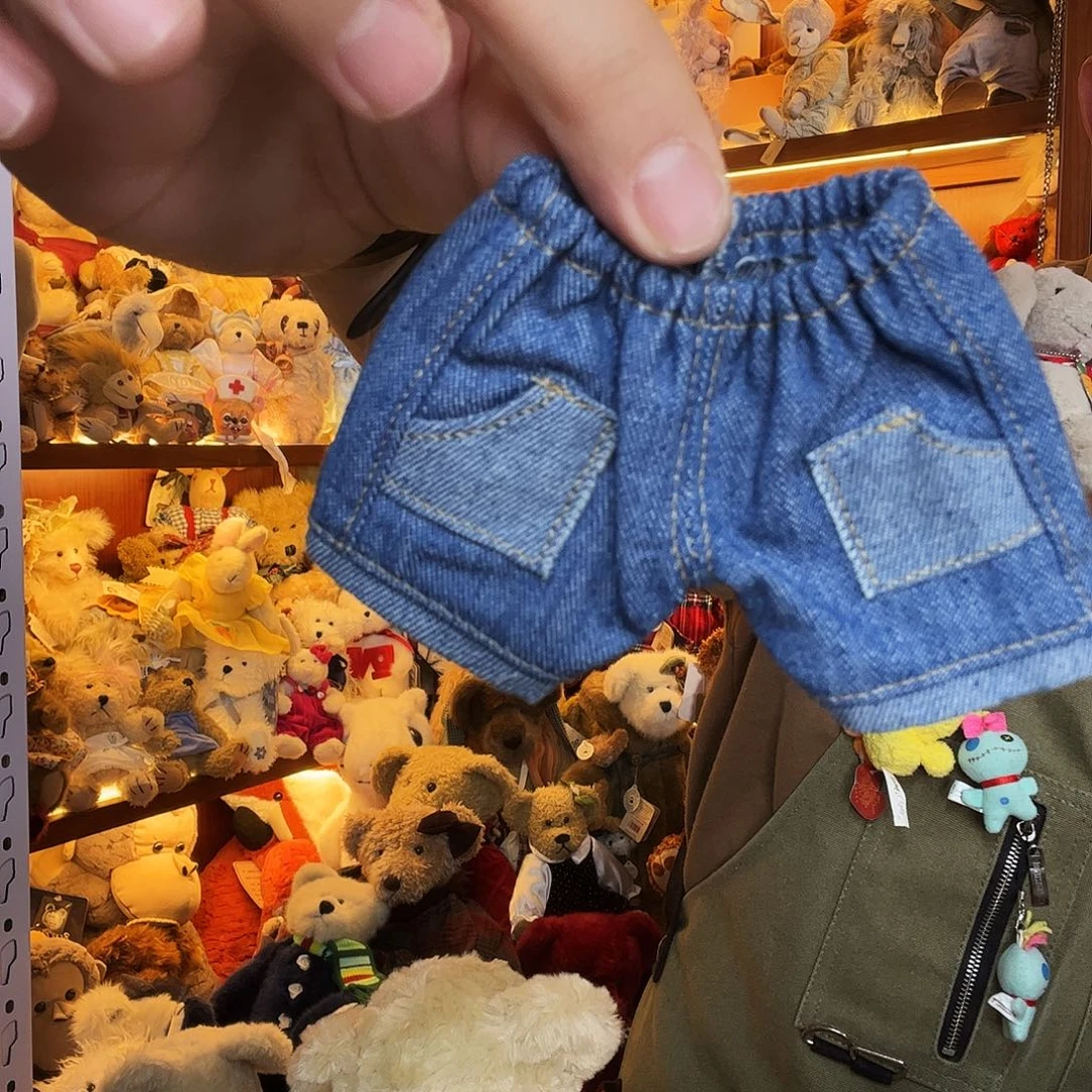 毛绒牛仔裤子。