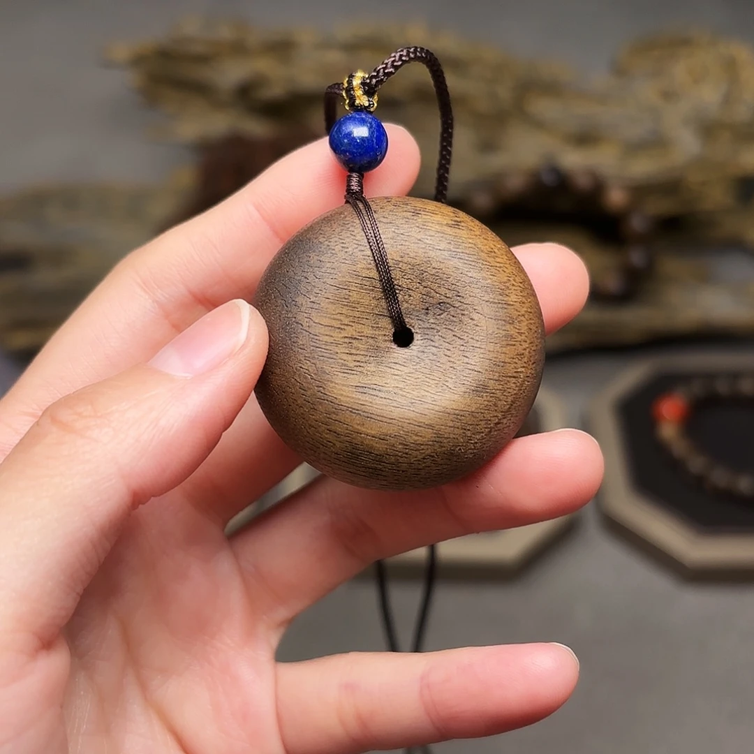 沉香吊坠越南芽庄紫棋楠玉化料平安扣