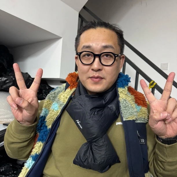 Nanga白鸭绒保暖时尚围巾