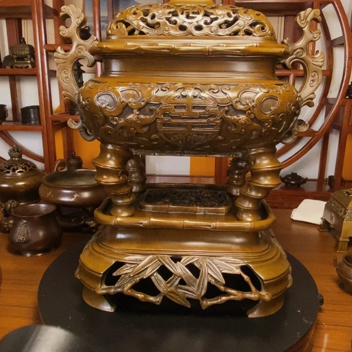 金属铜炉厂区位于江苏苏州