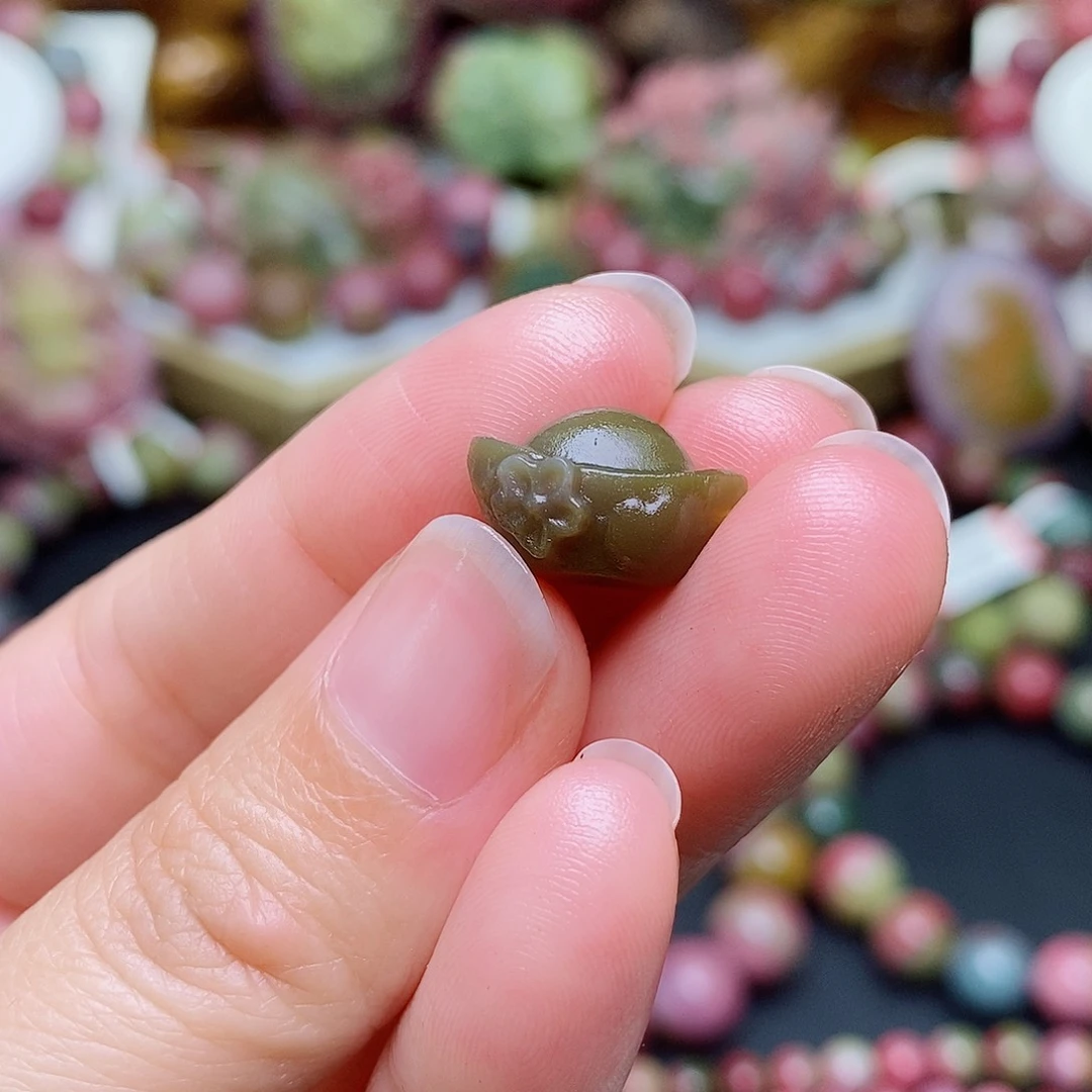 玛瑙/玉髓珠宝奇石未镶嵌盐源玛瑙定制