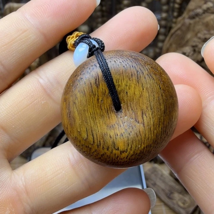 沉香碎屑沉香加里曼丹平安扣