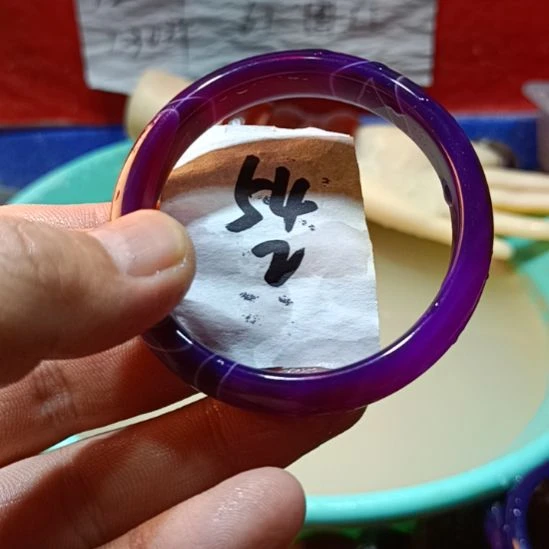 玛瑙/玉髓手镯未镶嵌