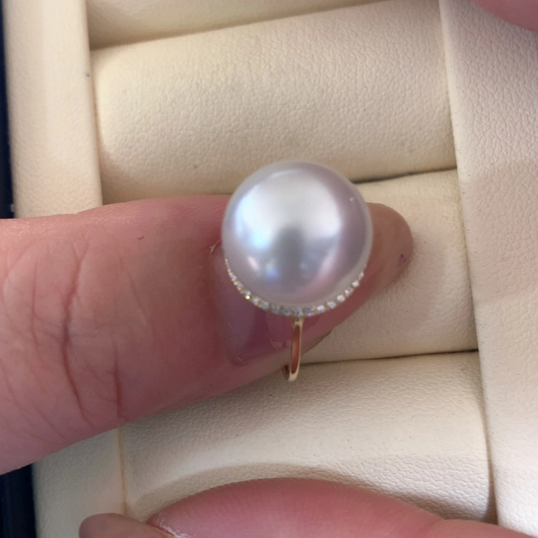 18K金镶嵌戒指海水珍珠