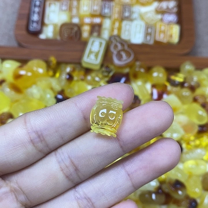 吊坠橄榄核糖果包66