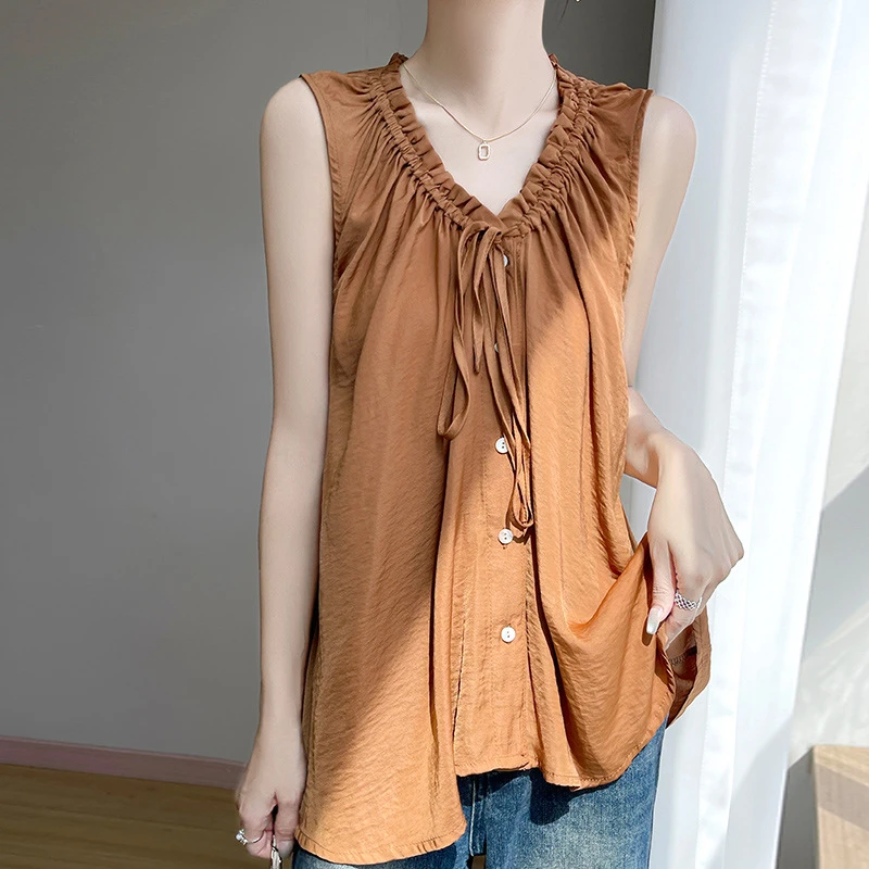 25年夏季新款法式复古缎面木耳边V领无袖衬衫开衫女纯色宽松上衣