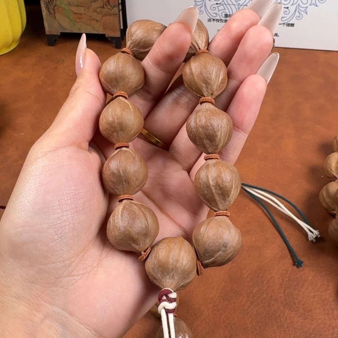 海***香吊坠橄榄核…………………2.0