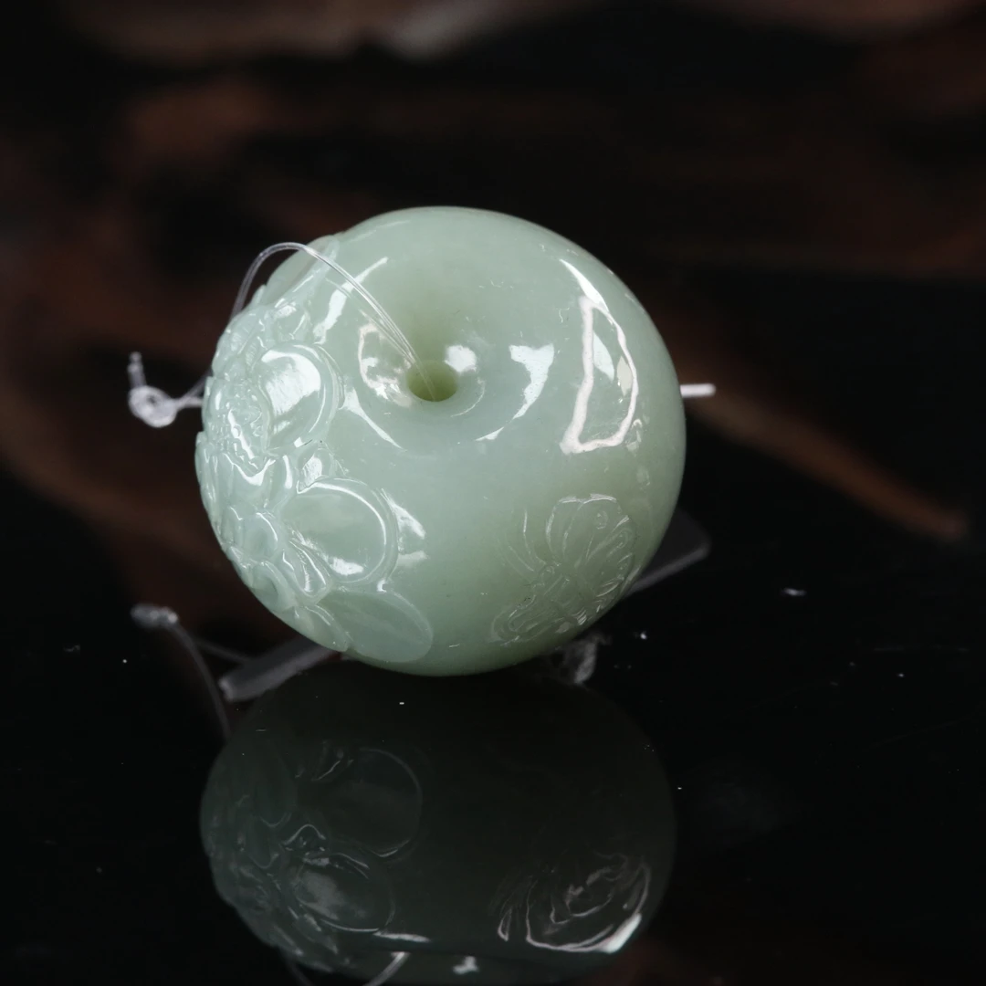 5和田玉湖水绿平安扣/000559上海嘉禾拍卖