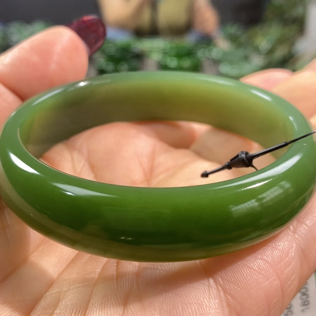 和田玉（碧玉）手镯未镶嵌