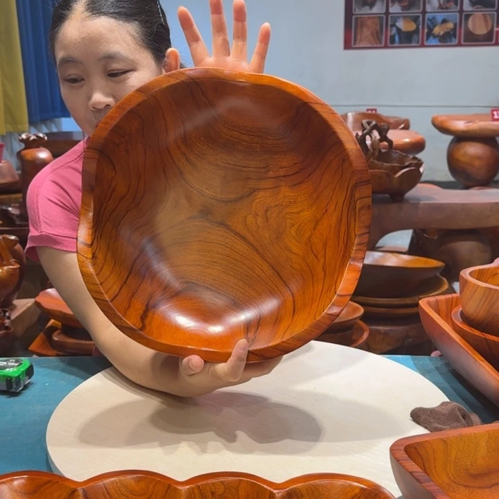 木香樟实木花边果盘