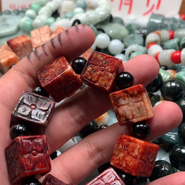 颈饰未镶嵌翡翠保真天然a货翡翠
