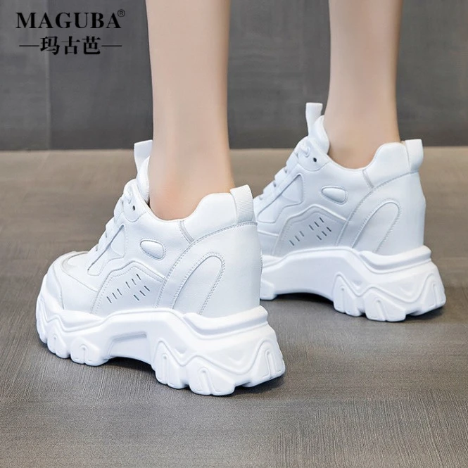 玛古芭老爹鞋女秋冬新款超火厚底内增高女鞋高跟时尚百搭小白鞋子