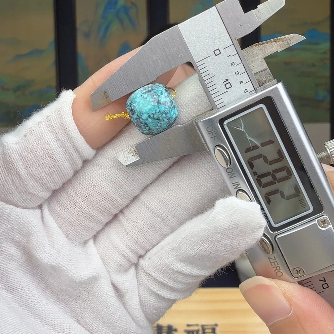 大****绿松石未镶嵌珠宝奇石