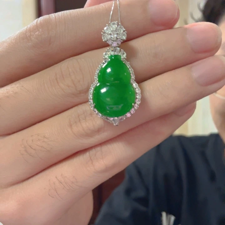 翡翠银S925镶嵌颈饰吊坠
